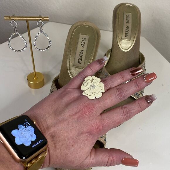 Sparkly Rhinestone Teardrop Earrings - Picture 3 of 6